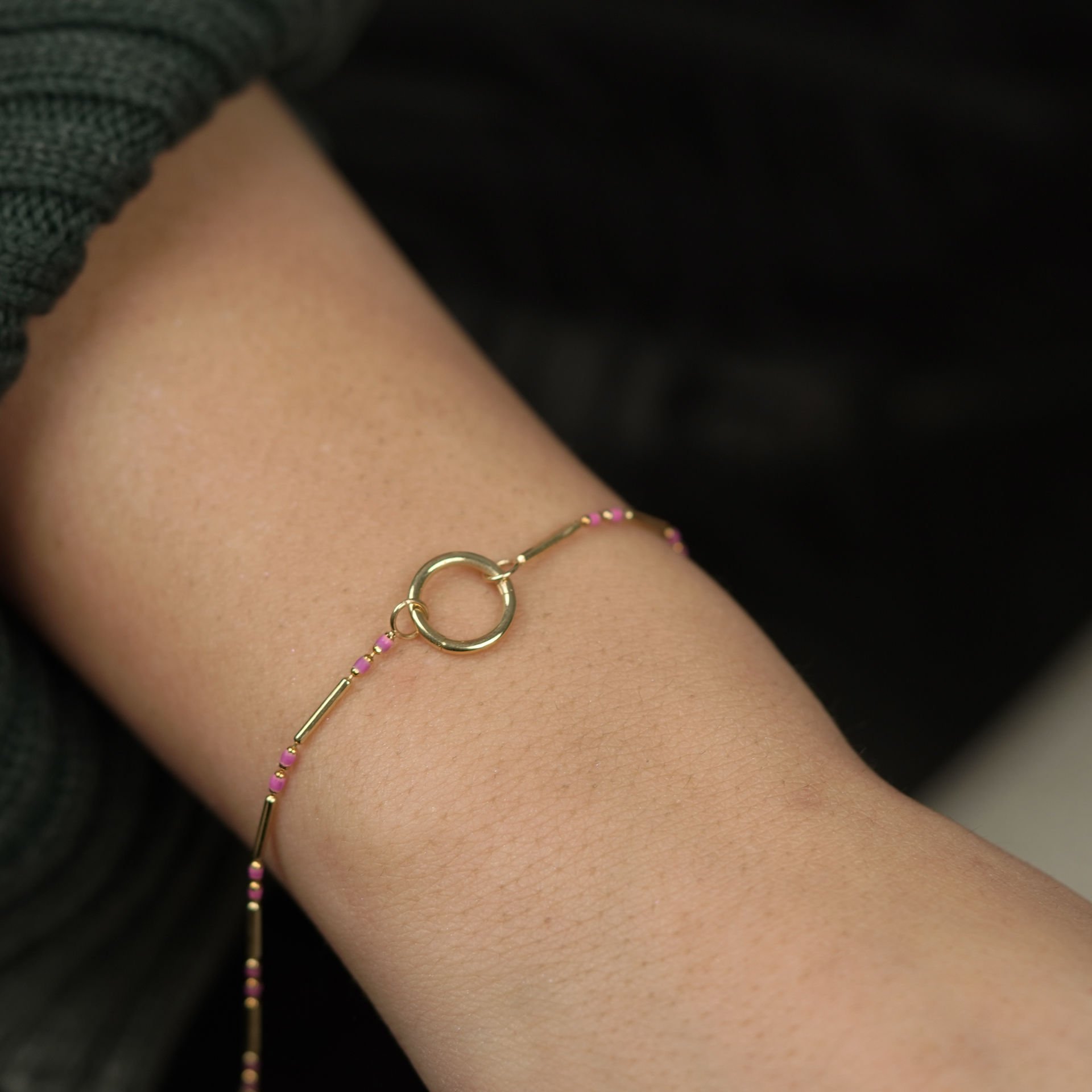 Pembe Mineli Charm Bileklik